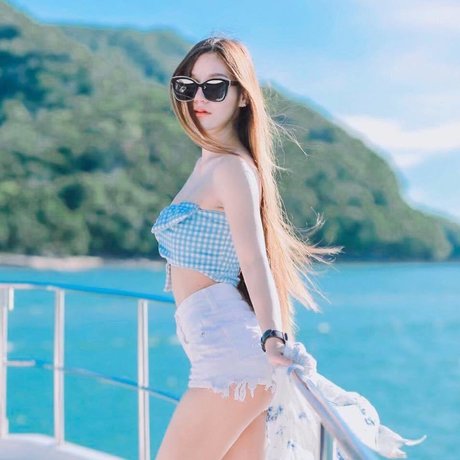 Nudow FC セクシーなスター 写真