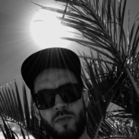 kikfeetXX HDモデル 写真