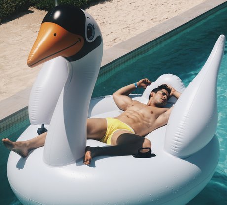 イタリア人熟女OnlyFans ホットセックス 写真