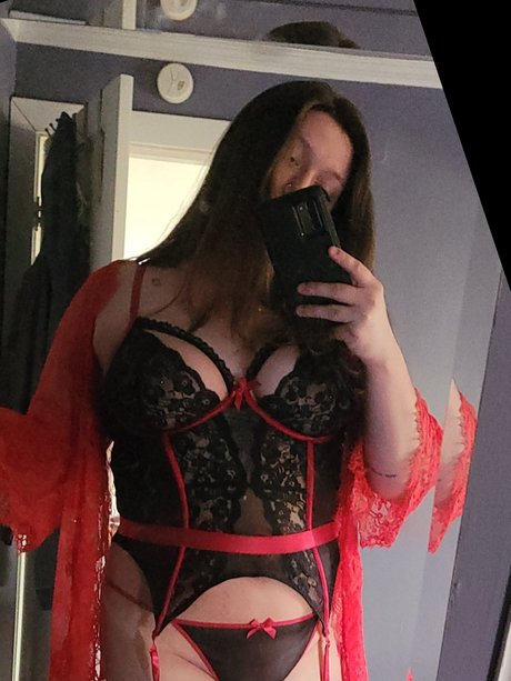 Lulu Lacy 高品質のポルノスター 写真