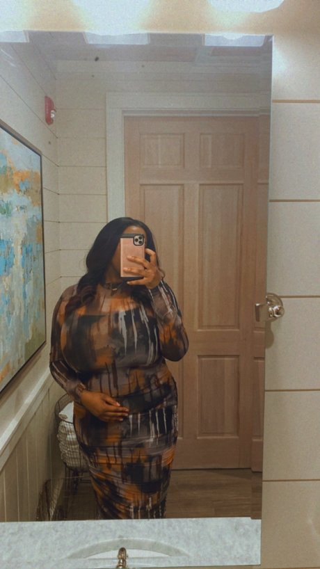 Rena Kennedy スター xxx 写真