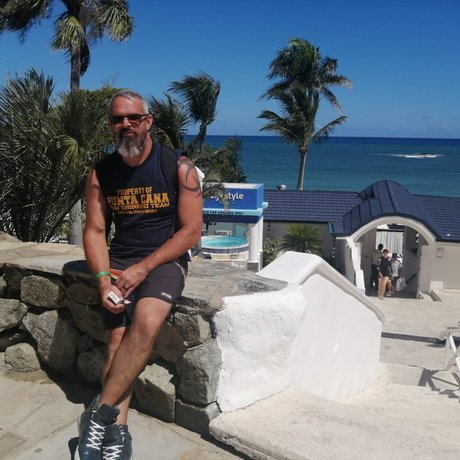 CrissSimon エロティックなモデル 写真