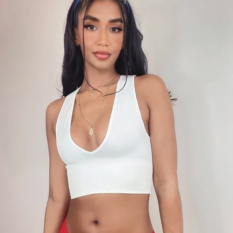 Goddess Vida Femdom HDモデル 写真