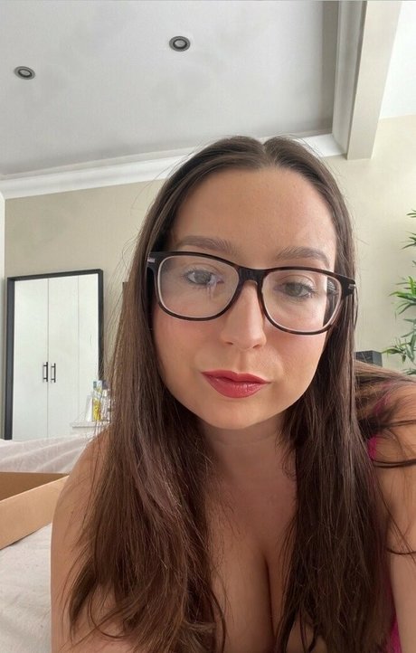 Kirsty Wells ポルノスター ヌード 写真