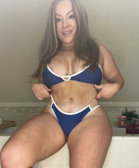 notyouraverage トップモデル 写真