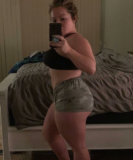 シシーオンリーファンズ セクシーヌード アーカイブ