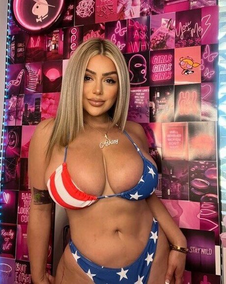 kissmyasshley 完璧なスター 写真