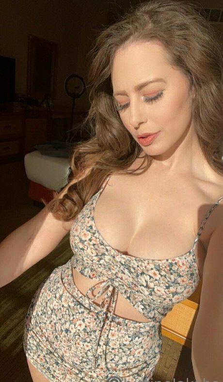 アジア人寝取られOnlyFans セクシー ギャラリー