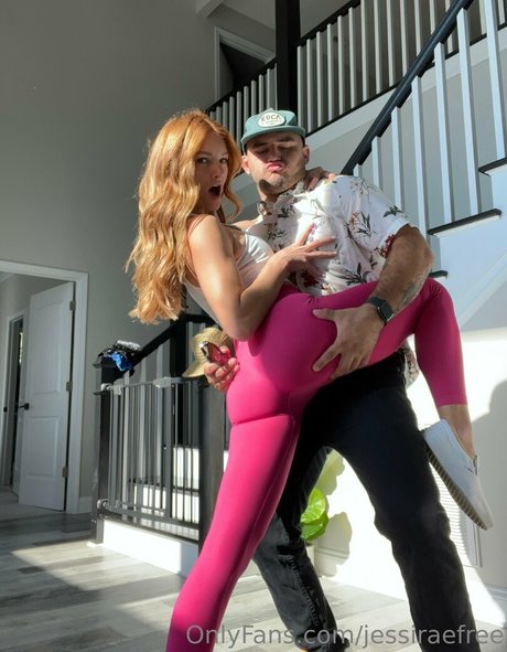 小さいチンポOnlyFans ヌード 写真