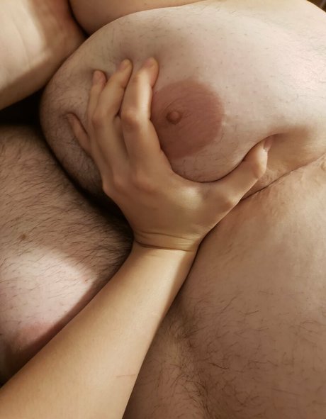 BBCティーンオンリーファンズ 裸 写真