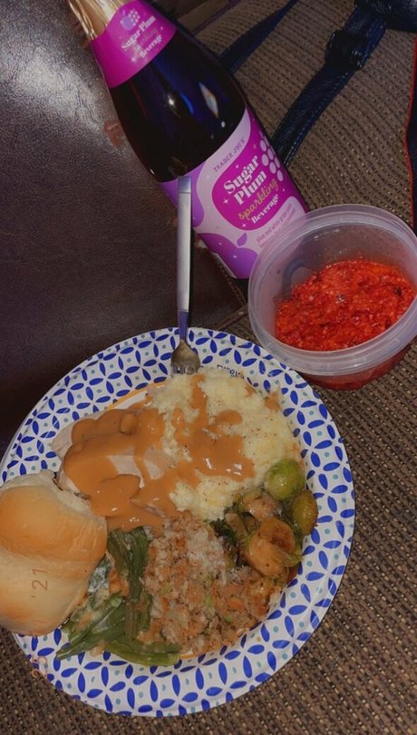 巨乳とお尻のOnlyFans ヌード 画像