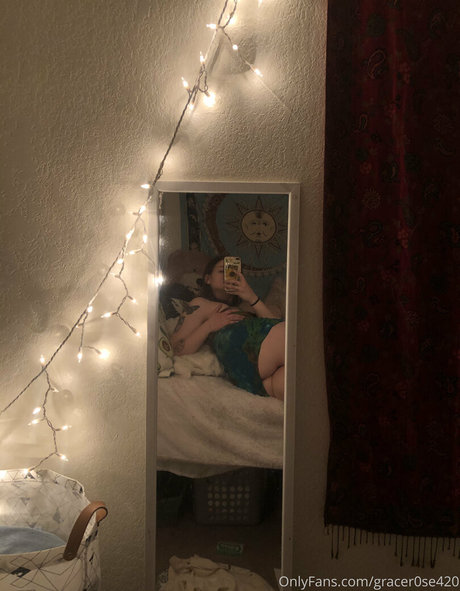 cherryjuic 無料のポルノスター ギャラリー