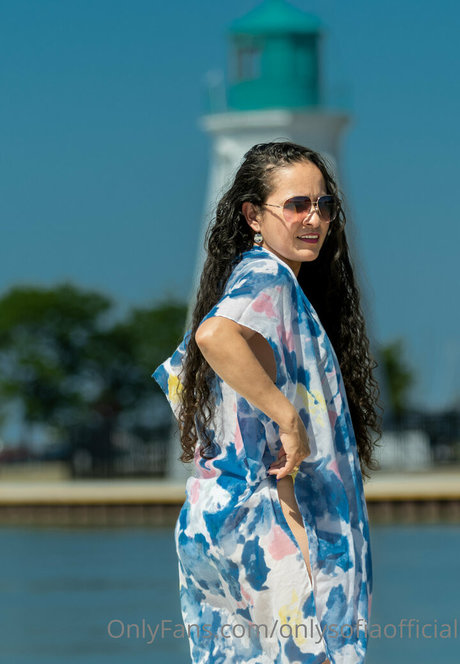 onlysofiaofficial アダルトスター 写真