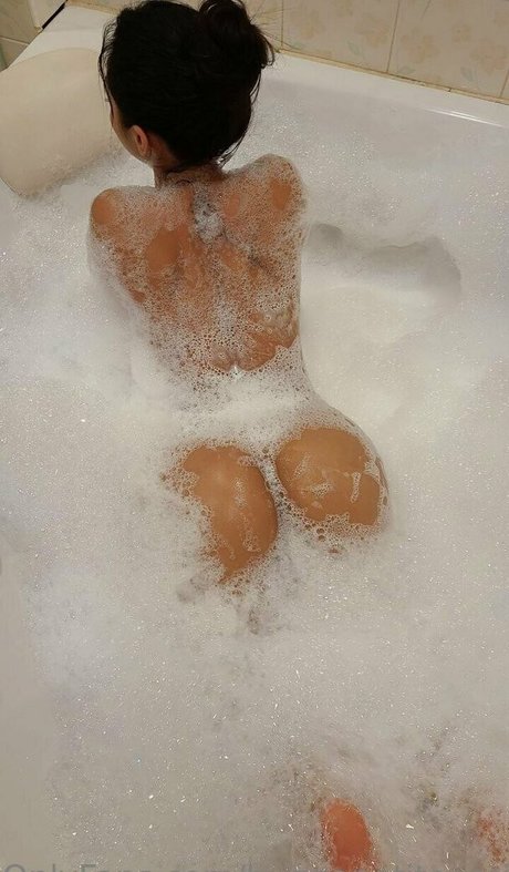 buonapetiteassian アート女優 写真