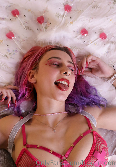 ゴスアジアンOnlyFans 美しい 画像