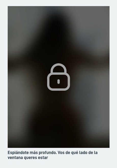 小柄なブロンドの熟女OnlyFans 美しいポルノ 画像