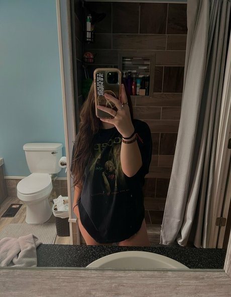 emswrldxo ホットなモデル ギャラリー