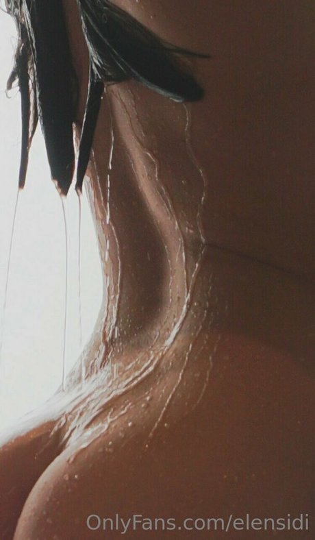 ニューハーフ巨乳OnlyFans ホット 写真