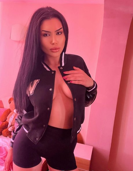 veraivanova top profile image