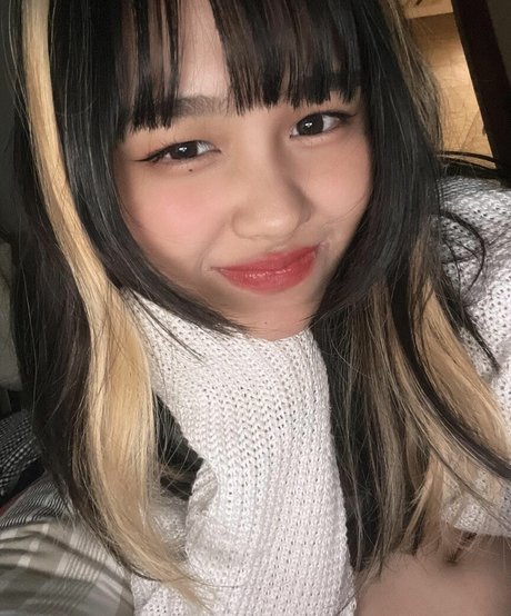 sadparu xxxポルノスター 画像