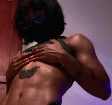 Buff mariam ポルノスター 可愛い 写真