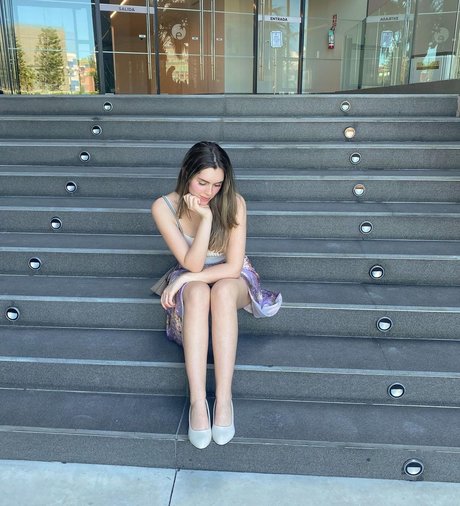 熟年ママOnlyFans セクシー裸 写真