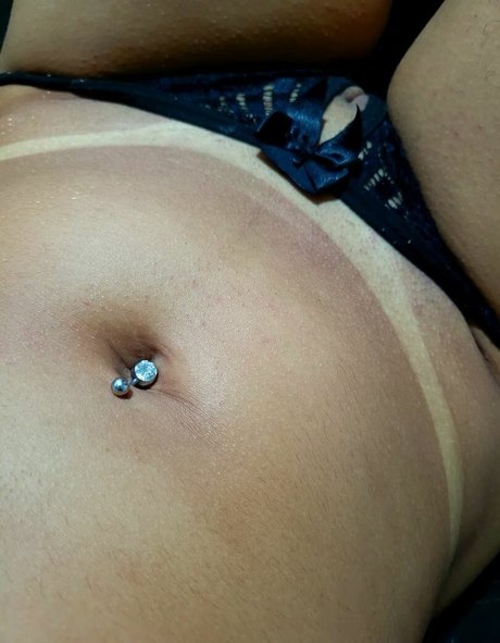 ぽっちゃりエモOnlyFans 無料裸 写真