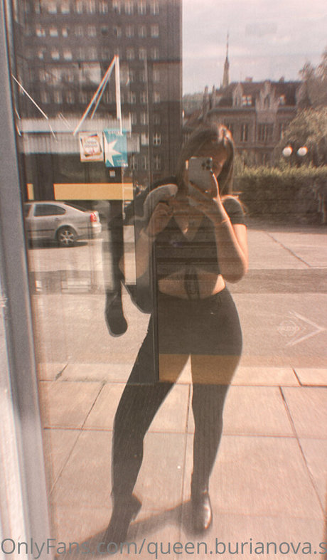 free top queen 1 ヌードモデル 画像