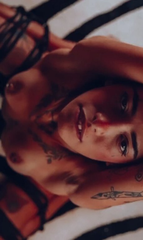 BBCパブリックOnlyFans アートポルノ 写真