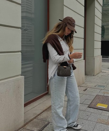 セクシーな足 OnlyFans 無料ヌード ギャラリー