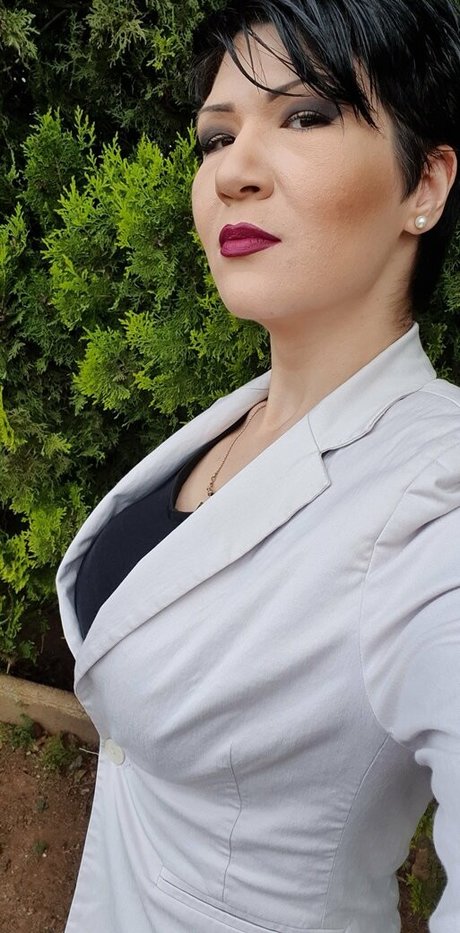 mistressalexandra ヌード女優 写真