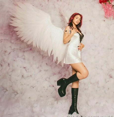 Vswrld ポルノモデル 画像