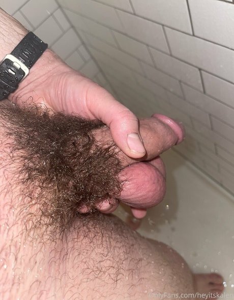 heyitskalen 裸の女優 写真