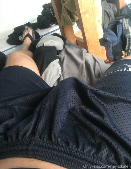 heyitskalen ポルノスター エロティック 画像