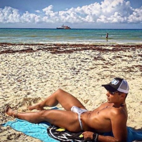 Andres Velez ホットなポルノスター 画像