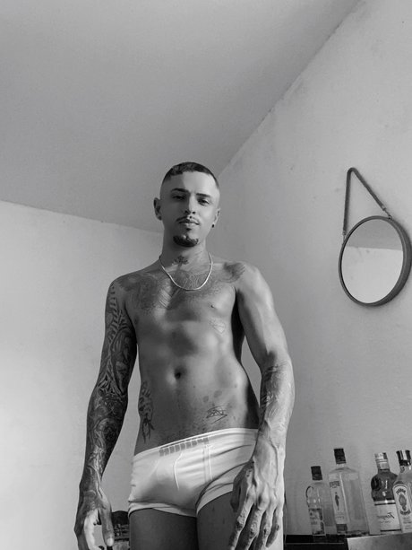 William Reis ポルノモデル 写真