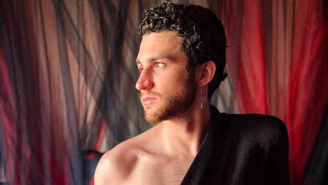 Dakota James xxxモデル 写真