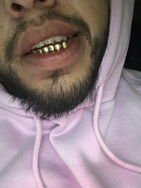 ティーンプッシーOnlyFans アートポルノ 写真