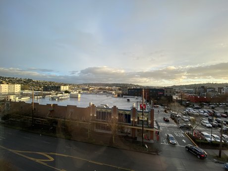 Seattle Breeder_ 美しいモデル 写真