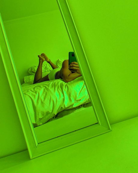 Juan Sebasti n エロティックモデル ギャラリー