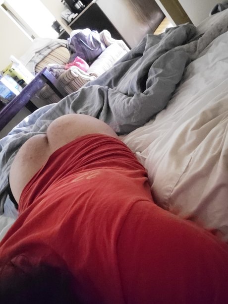 Austii98 ポルノスター 写真