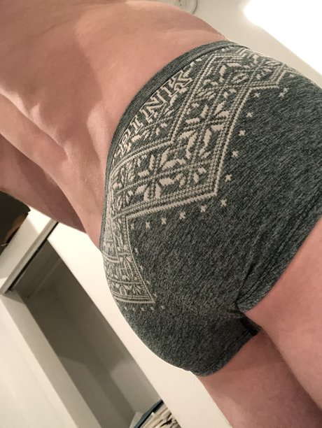 zachhh 無料モデル 写真