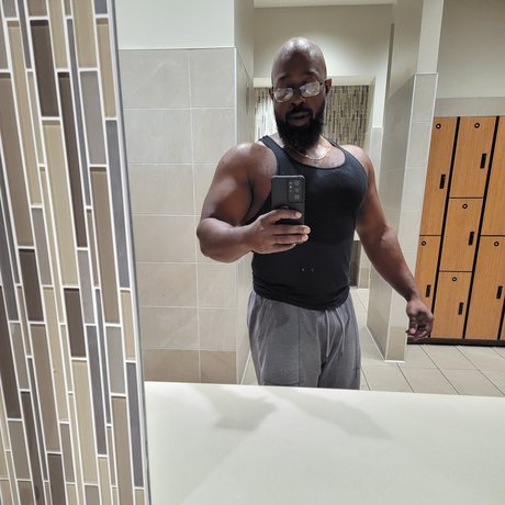 976alwaysvready ヌードモデル 写真