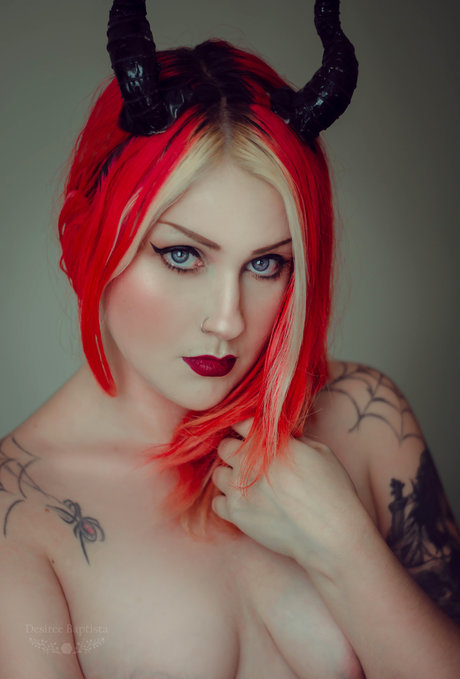 Madame Butterfly ポルノスター 写真