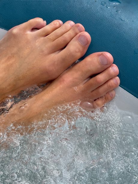 アヘ顔 OnlyFans ホット裸 画像