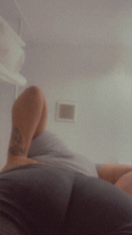 _lutty Queen_ 無料スター 写真