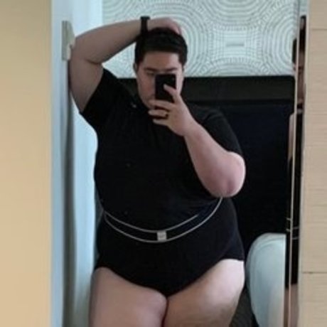 黒檀のシャワー OnlyFans 無料裸 ギャラリー