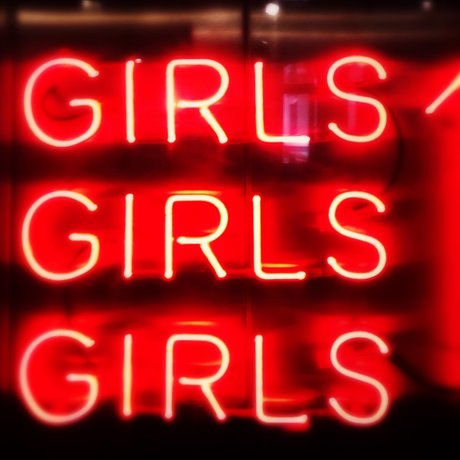 Dakota Elliott 裸のモデル 写真