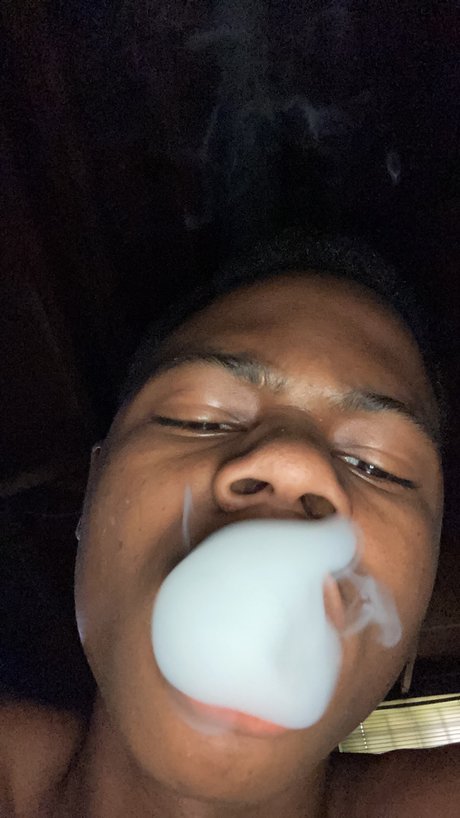 Dnew 最高のスター 写真