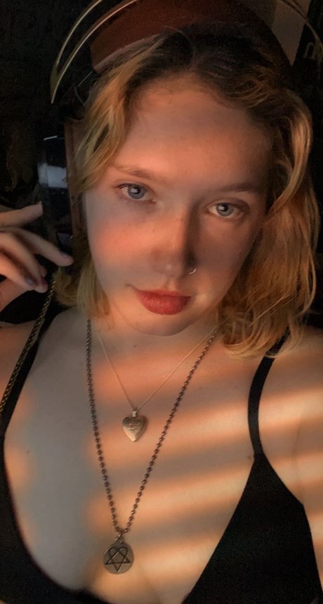 Lady Scarlett xxx女優 ギャラリー